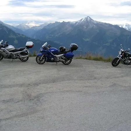 Schauberger Hut Mountain Hut 瓦尔德基兴